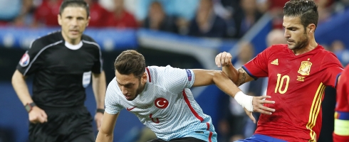 calhanoglu-cesc240816epa