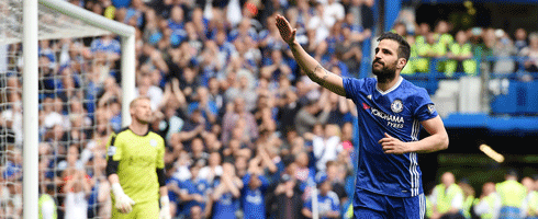 fabregas-chelsea-celebrates160816epa
