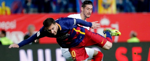 messi-escudero-epa140816