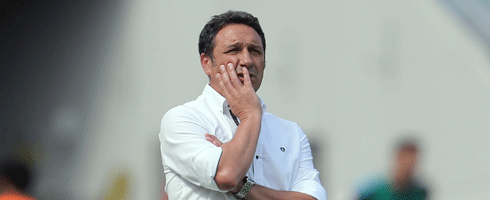 sacristan-eusebio-pensive160806epa