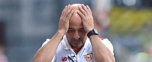 sampaoli-hands-head100816