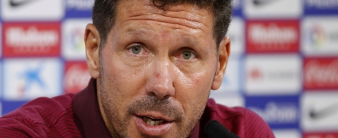 simeone-presser-close-up-epa210816