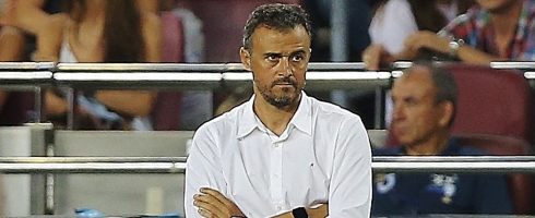 enrique-touchline-epa110916