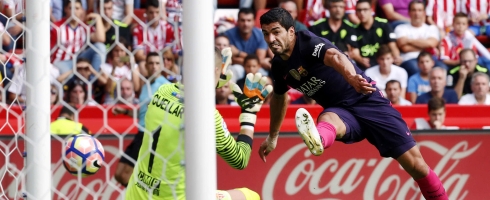 suarez-shooting-epa240916