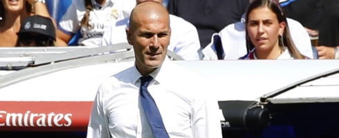 zidane-touchline-osasuna-epa110916