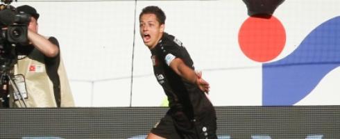 chicharito-celebrates-epa11102016