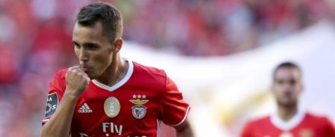 grimaldo-benfica-03102016