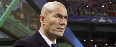 zidane-looking-sporting-epa221116