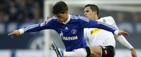 dominguez-huntelaar490ai