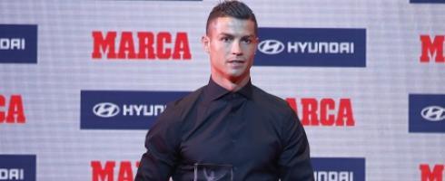 ronaldo-marcaprize-epa08112016_1