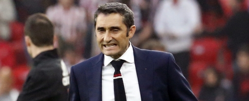 valverde-touchline-epa311016