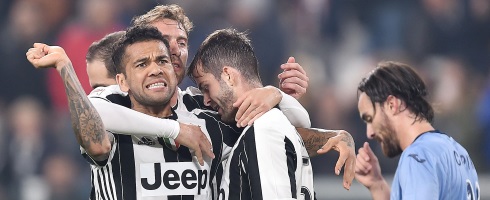 alves-juventus120417epa