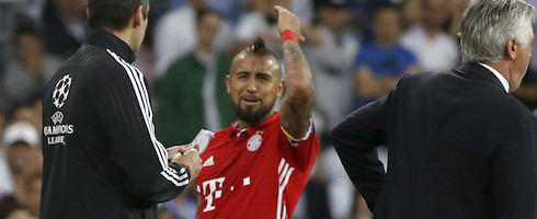 arturo-vidal-angry-epa180417