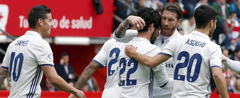 isco-celebrating-sporting-epa150417