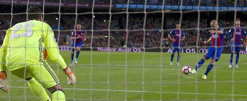 mascherano-penalty-epa260517