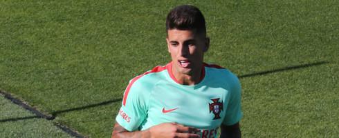 Cancelo-Portugal-epa_0
