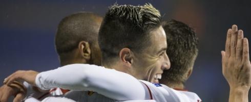 nasri-celebrating-dinamo-epa181016_1_0_0_2