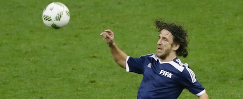 puyol-ball-epa160717