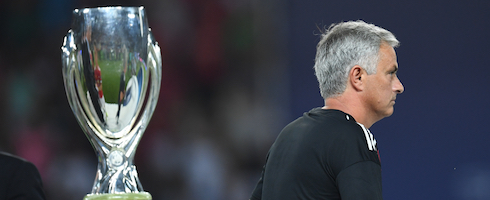 mourinho-supercup-epa080817