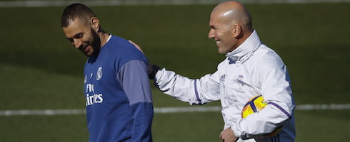 benzema-1710-zidane-epa