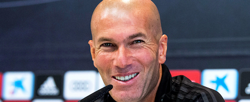 zidane-1711-smile-epa