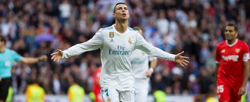 ronaldo-1712-celebrating-epa