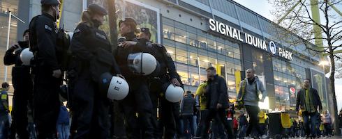 dortmund-police-epa110417