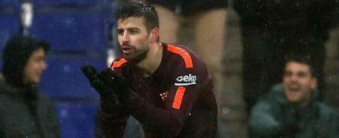 pique-1802-gesture-epa_0_0_0
