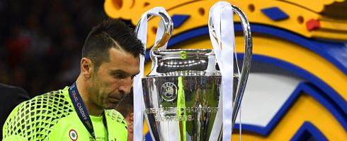Buffon-1706-UCL-trophy-epa_4