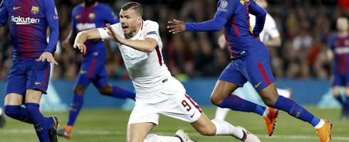 Dzeko-1804-Barca-fall-epa
