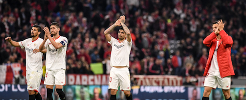 sevilla-1804-clapping-epa