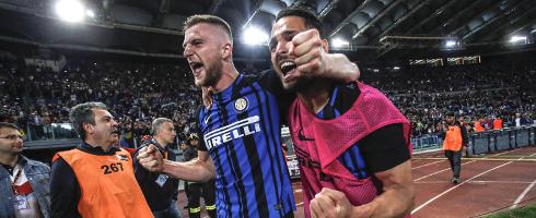 Skriniar-1805-celebrate-epa