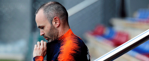 iniesta-pensive-training-ep