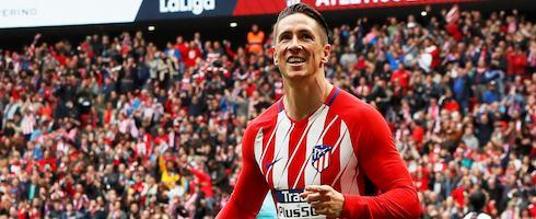 torres-1804-celebrating-epa_0