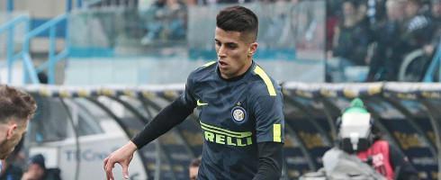 Cancelo-1801-awaykit-epa_4_0