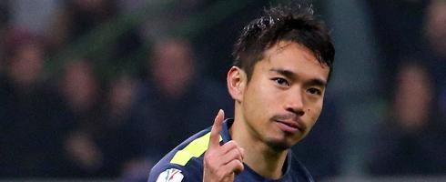 Nagatomo-1712-finger-epa_9