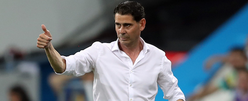 hierro-1806-thumbs-up-epa