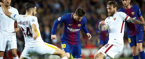 messi-1804-roma-down-epa