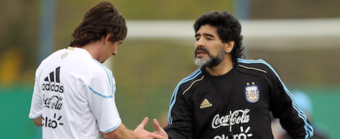 messi-maradona-epa