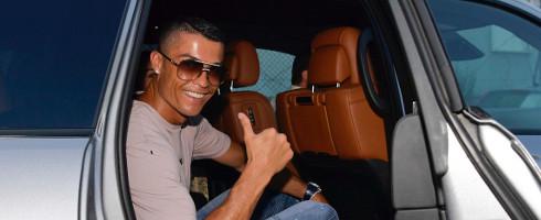 Ronaldo-1807-car-juve