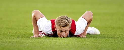 frenkie-de-jong-down-epa