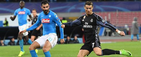 albiol-ronaldo-epa210417_6