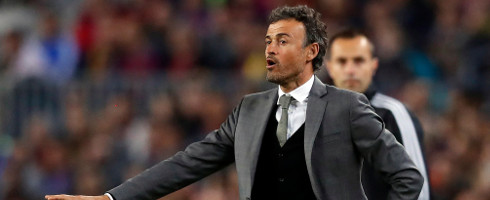 LuisEnrique-1704-suit-epa