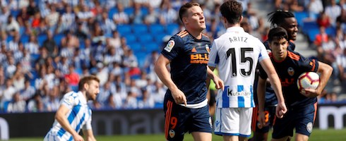 Valencia's Kevin Gameiro celebrating