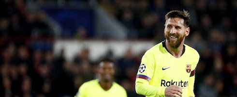 Barcelona's Lionel Messi smiling