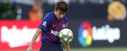 Barcelona B midfielder Riqui Puig