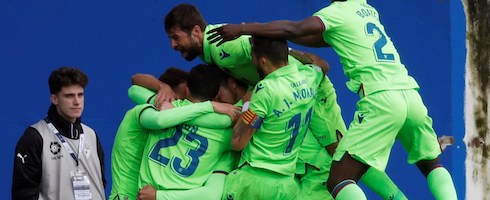 Levante players celebrating against Eibar