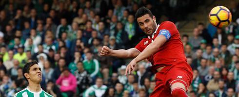 Midfielder Vicente Iborra