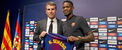 Barcelona sporting director Robert Fernandez with Nelson Semedo