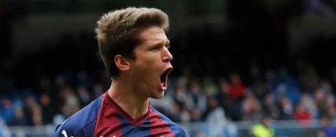 Former Barcelona striker Marc Cardona